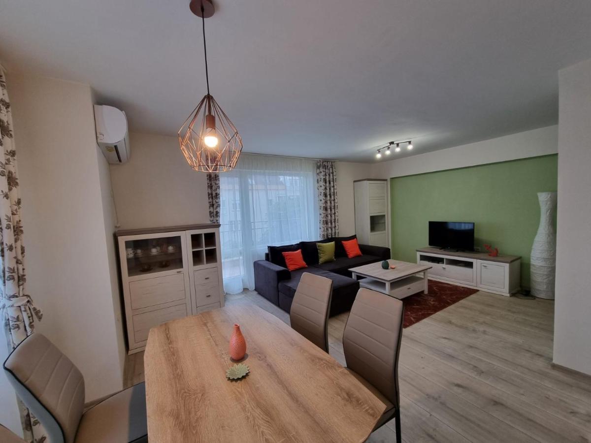 Flora - Beautiful *New* Apartment To The Beach Burgas Exterior foto