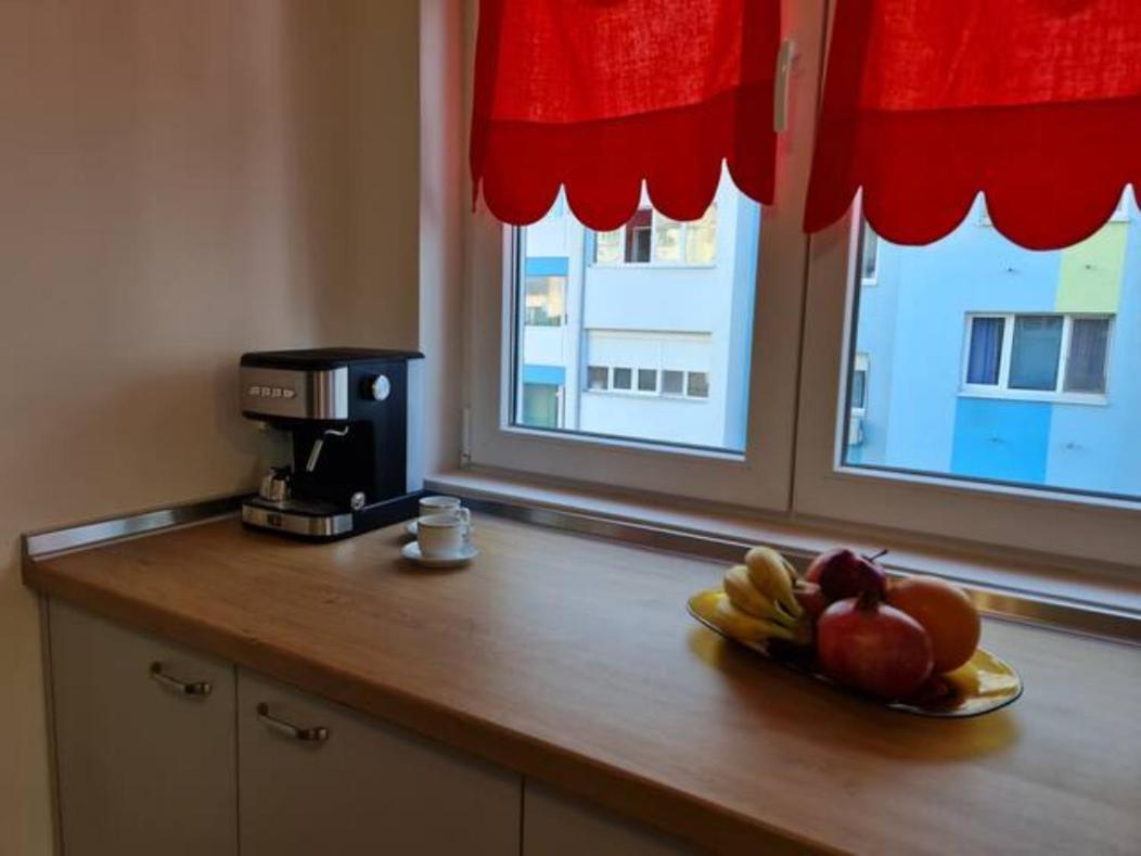 Flora - Beautiful *New* Apartment To The Beach Burgas Exterior foto